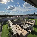 Penthouse - Kosmonautu Street *