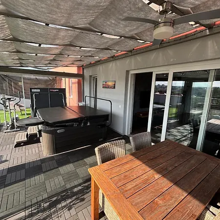 Apartament Penthouse - Kosmonautu Street *