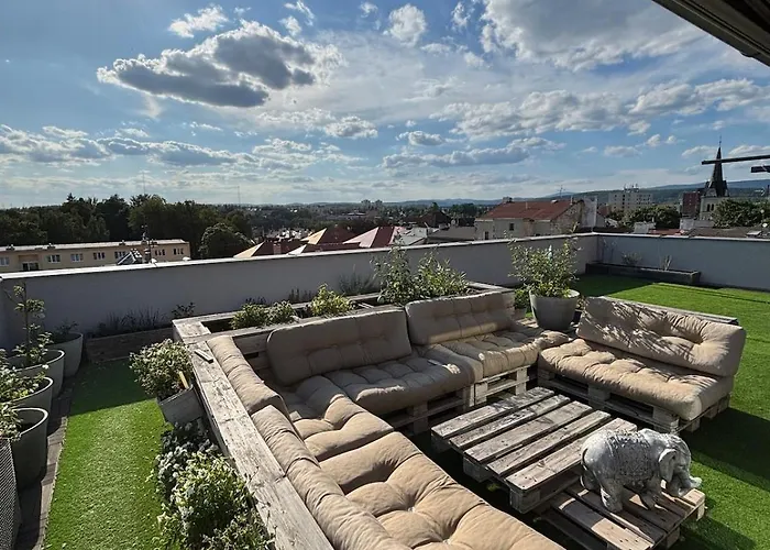 Penthouse - Kosmonautu Street *